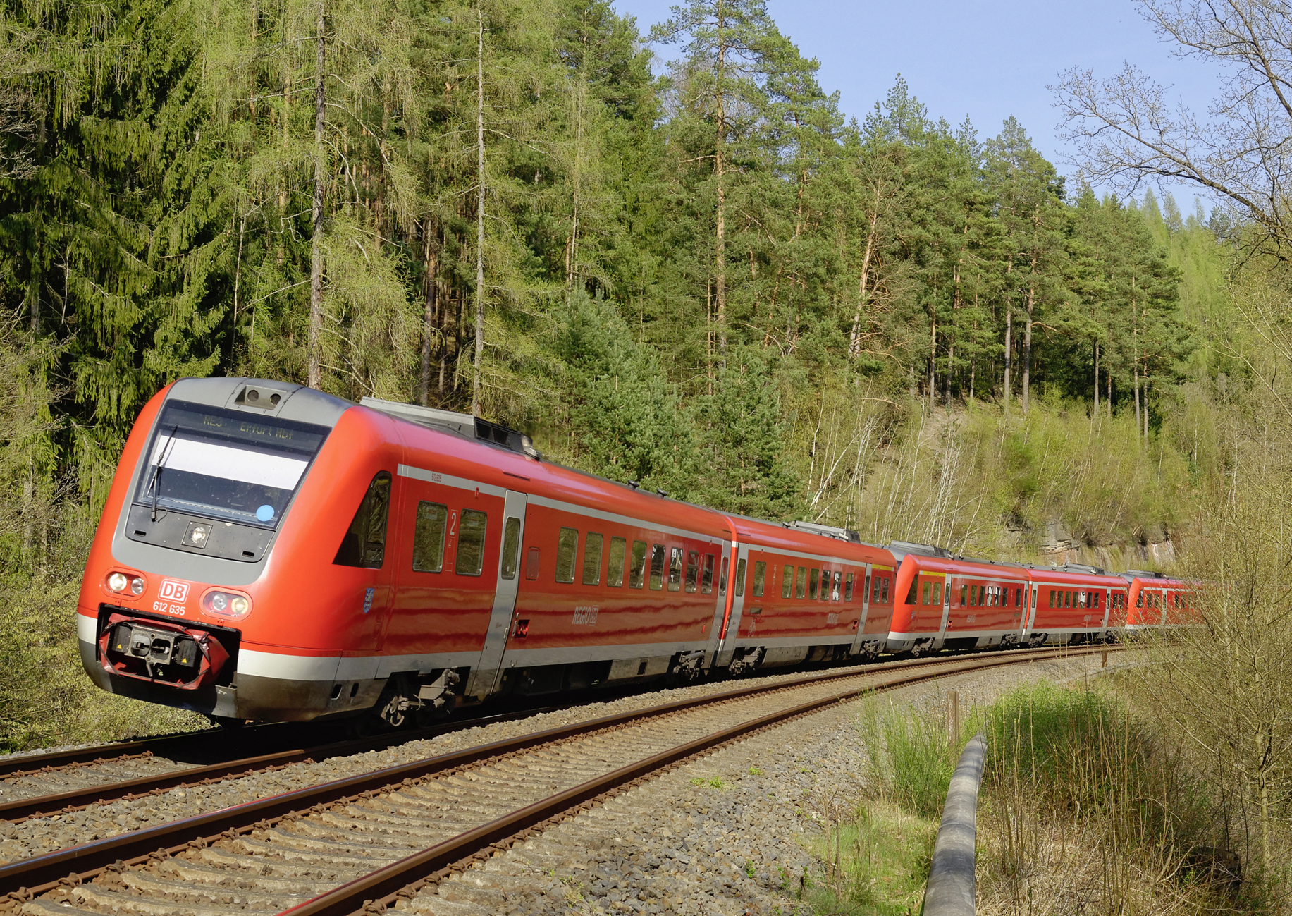 Regio-Zug in der Kurve