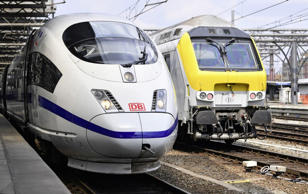 Der ICE „Europa“ im Bahnhof Brüssel