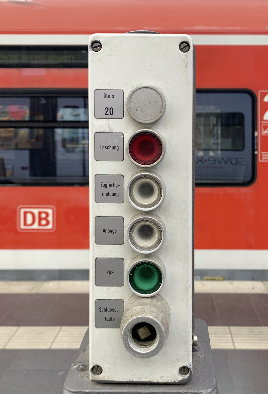 Betriebliche Aufgaben im Zugbegleitdienst SystemBahn