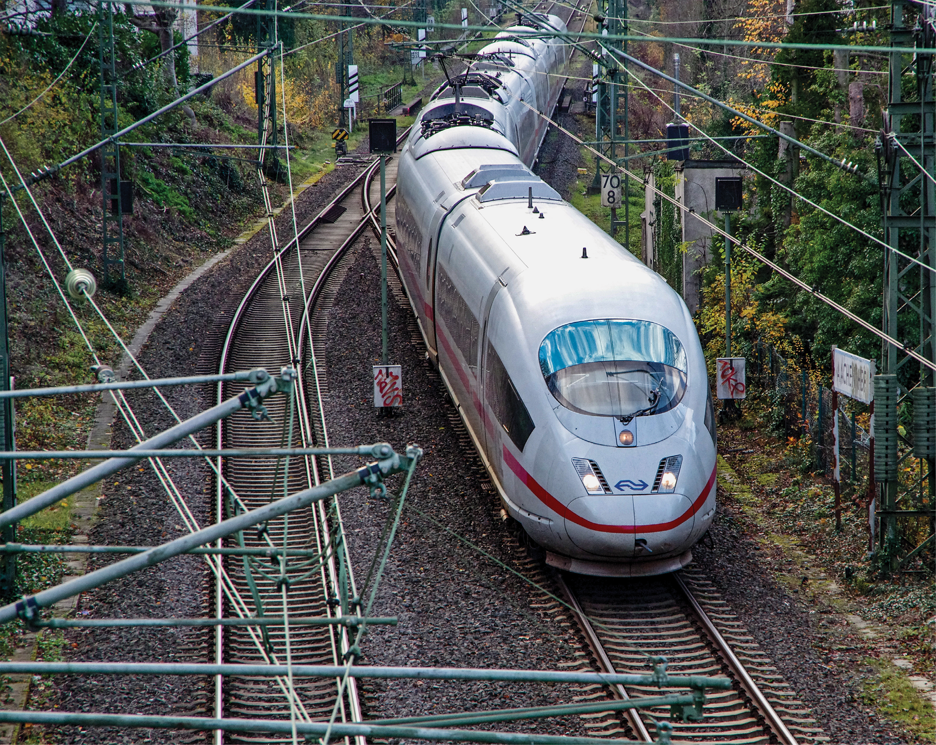 ICE International auf der Grenzbetriebsstrecke Aachen Süd